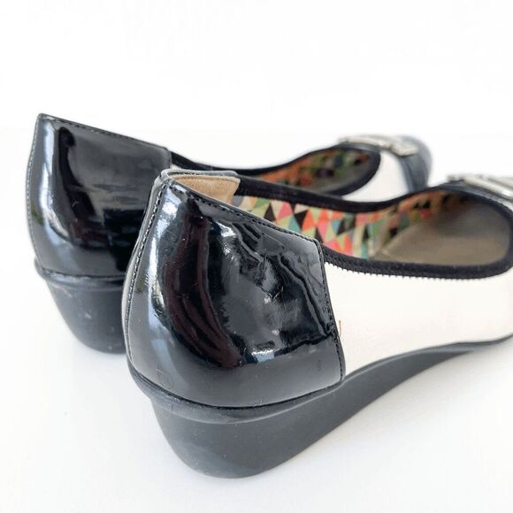 Anne Klein Sport Womens Colorblock Wedge Heel Durrell Pumps Black White Size 8M - Picture 8 of 10